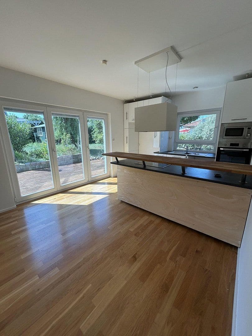 Predaj domu 158 m², pozemok 434 m², Am Wartenberger Luch 32, Berlin, Berlín Predaj domu 158 m², pozemok 434 m², Am Wartenberger Luch 32, Berlin, Berlín
