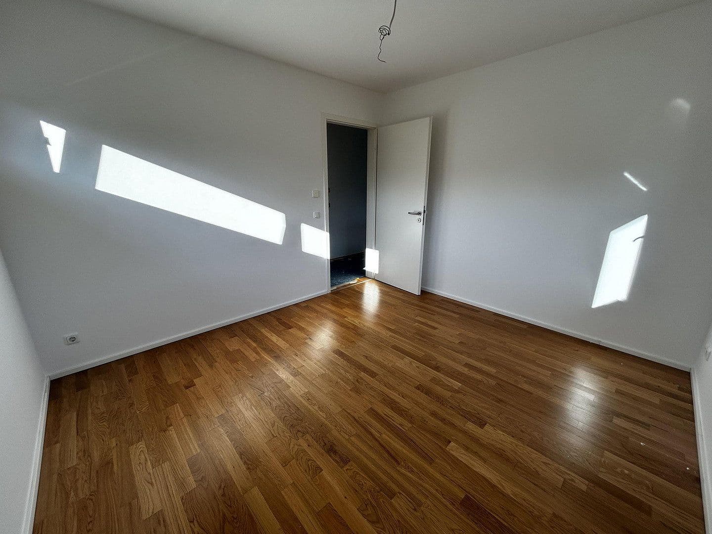 Predaj domu 158 m², pozemok 434 m², Am Wartenberger Luch 32, Berlin, Berlín Predaj domu 158 m², pozemok 434 m², Am Wartenberger Luch 32, Berlin, Berlín
