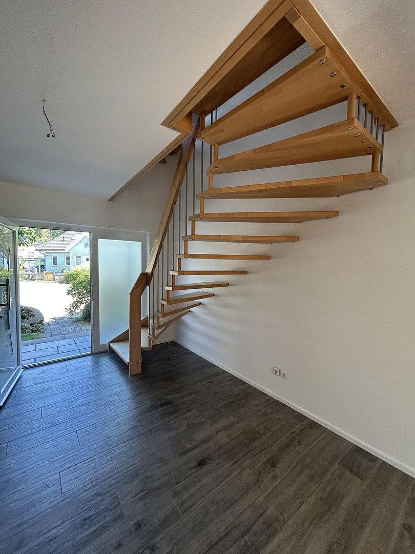 Predaj domu 158 m², pozemok 434 m², Am Wartenberger Luch 32, Berlin, Berlín Predaj domu 158 m², pozemok 434 m², Am Wartenberger Luch 32, Berlin, Berlín
