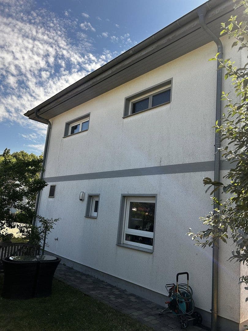 Predaj domu 158 m², pozemok 434 m², Am Wartenberger Luch 32, Berlin, Berlín Predaj domu 158 m², pozemok 434 m², Am Wartenberger Luch 32, Berlin, Berlín