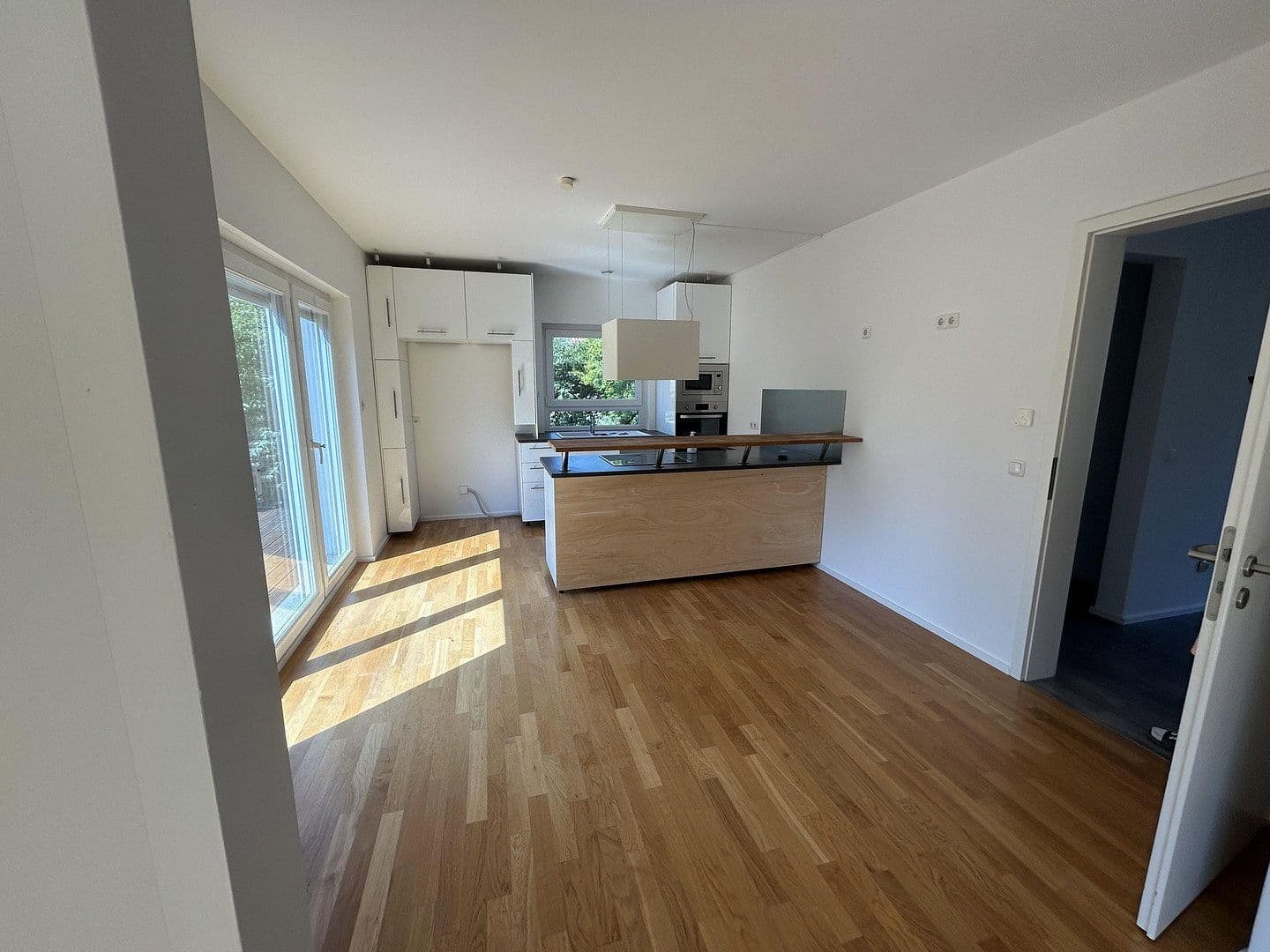 Predaj domu 158 m², pozemok 434 m², Am Wartenberger Luch 32, Berlin, Berlín Predaj domu 158 m², pozemok 434 m², Am Wartenberger Luch 32, Berlin, Berlín