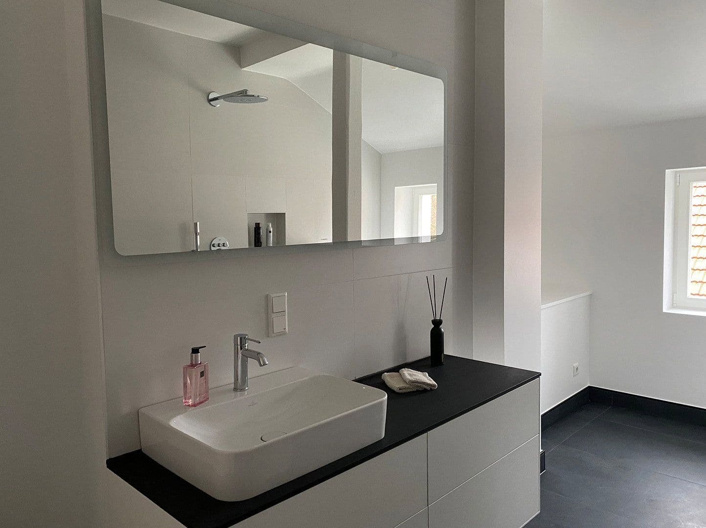 Predaj bytu 350 m², Berlin, Berlín Predaj bytu 350 m², Berlin, Berlín