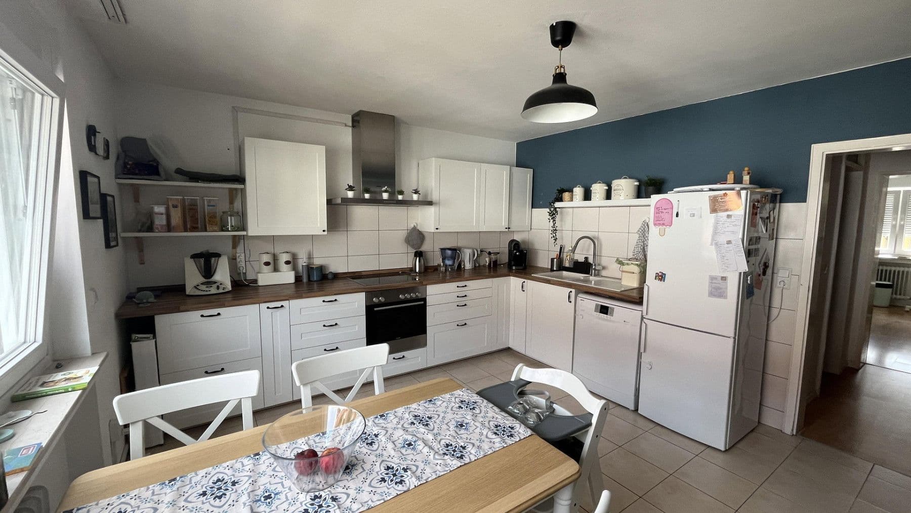 Prenájom bytu 3-izbový 91 m², Hildebrandstr, Karlsruhe, Bádensko-Wurttembersko Prenájom bytu 3-izbový 91 m², Hildebrandstr, Karlsruhe, Bádensko-Wurttembersko
