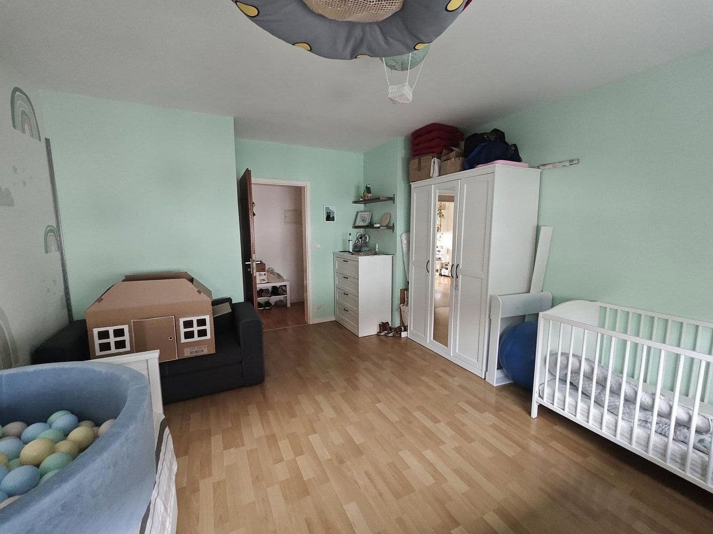 Prenájom bytu 3-izbový 91 m², Hildebrandstr, Karlsruhe, Bádensko-Wurttembersko Prenájom bytu 3-izbový 91 m², Hildebrandstr, Karlsruhe, Bádensko-Wurttembersko