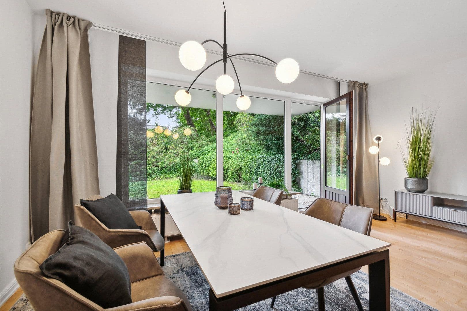 Predaj bytu 3-izbový 92 m², Falkentaler Weg 3a, Hamburg, Hamburg Predaj bytu 3-izbový 92 m², Falkentaler Weg 3a, Hamburg, Hamburg