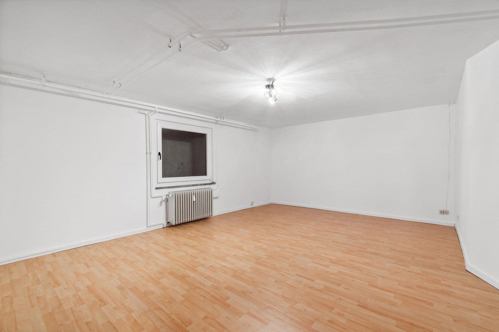 Predaj bytu 3-izbový 92 m², Falkentaler Weg 3a, Hamburg, Hamburg Predaj bytu 3-izbový 92 m², Falkentaler Weg 3a, Hamburg, Hamburg