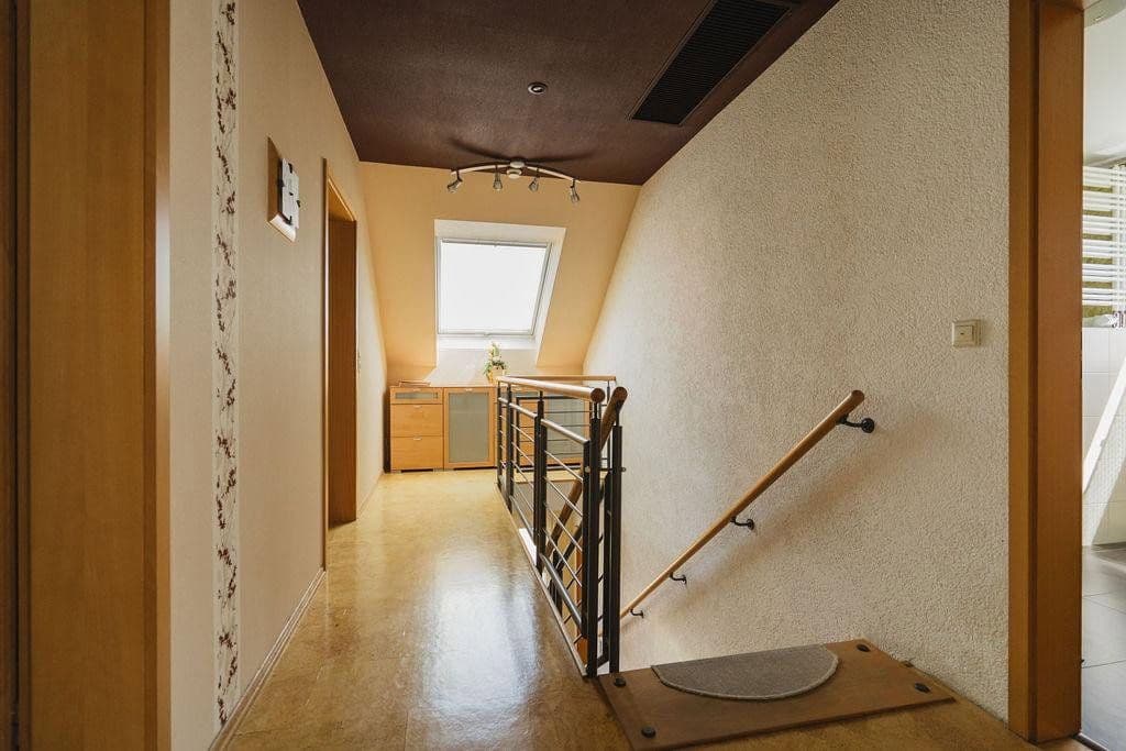 Predaj domu 180 m², pozemok 942 m², Königs Wusterhausen, Brandenbursko Predaj domu 180 m², pozemok 942 m², Königs Wusterhausen, Brandenbursko