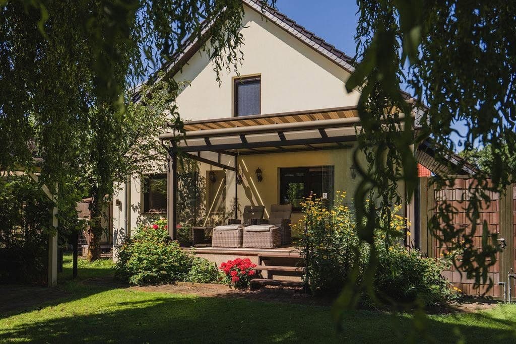 Predaj domu 180 m², pozemok 942 m², Königs Wusterhausen, Brandenbursko Predaj domu 180 m², pozemok 942 m², Königs Wusterhausen, Brandenbursko