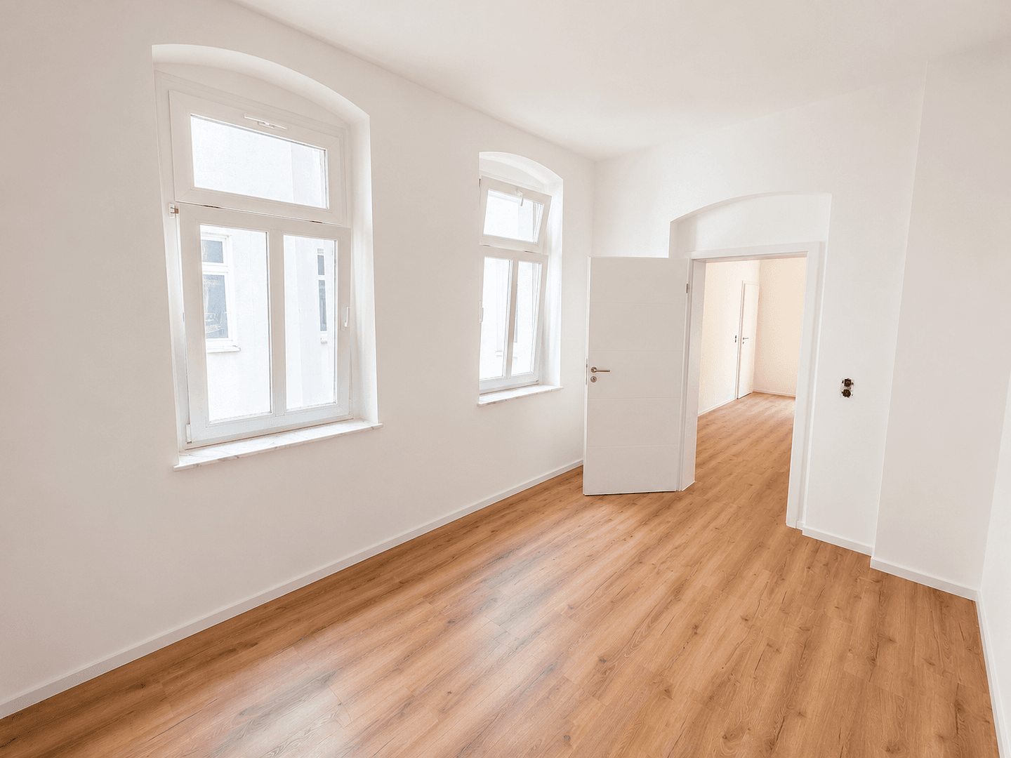 Prenájom bytu 4-izbový 93 m², Röpziger Straße 6, Halle (Saale), Sasko-Anhaltsko Prenájom bytu 4-izbový 93 m², Röpziger Straße 6, Halle (Saale), Sasko-Anhaltsko