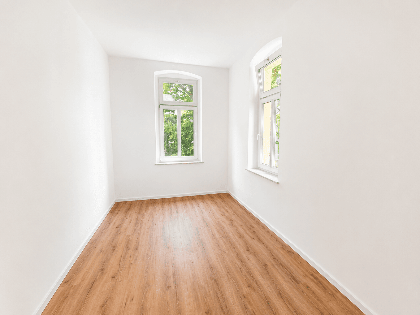 Prenájom bytu 4-izbový 93 m², Röpziger Straße 6, Halle (Saale), Sasko-Anhaltsko Prenájom bytu 4-izbový 93 m², Röpziger Straße 6, Halle (Saale), Sasko-Anhaltsko