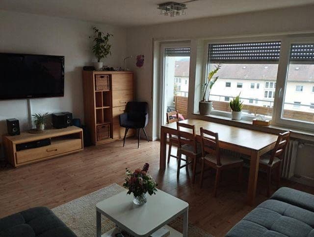 Predaj bytu 3-izbový 85 m², Esslingen am Neckar, Bádensko-Wurttembersko Predaj bytu 3-izbový 85 m², Esslingen am Neckar, Bádensko-Wurttembersko