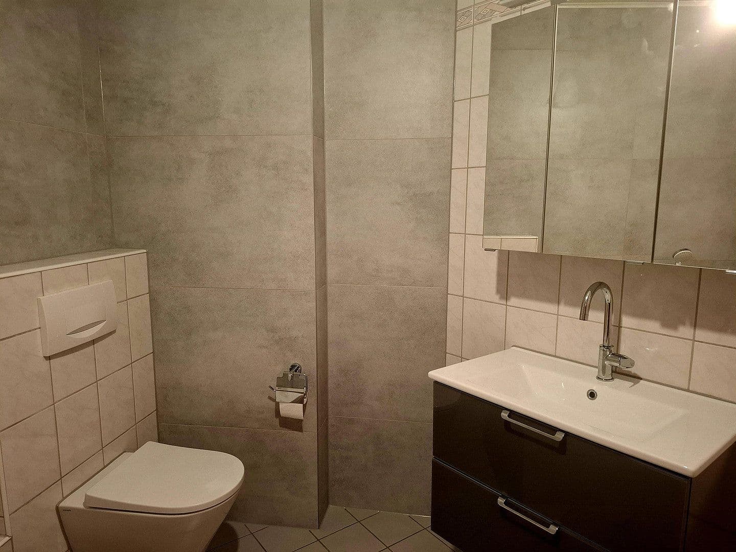 Prenájom bytu 2-izbový 70 m², Westerngrund, Bavorsko Prenájom bytu 2-izbový 70 m², Westerngrund, Bavorsko