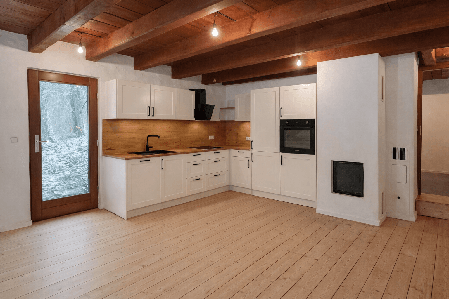 Prenájom domu 130 m², pozemok 2.678 m², Manthalstr. 2, Berg, Bavorsko Prenájom domu 130 m², pozemok 2.678 m², Manthalstr. 2, Berg, Bavorsko