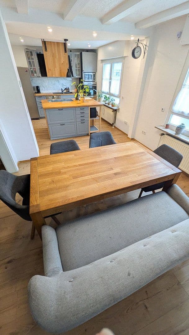 Predaj domu 144 m², pozemok 1.416 m², Hennef (Sieg), Severné Porýnie - Westfálsko Predaj domu 144 m², pozemok 1.416 m², Hennef (Sieg), Severné Porýnie - Westfálsko