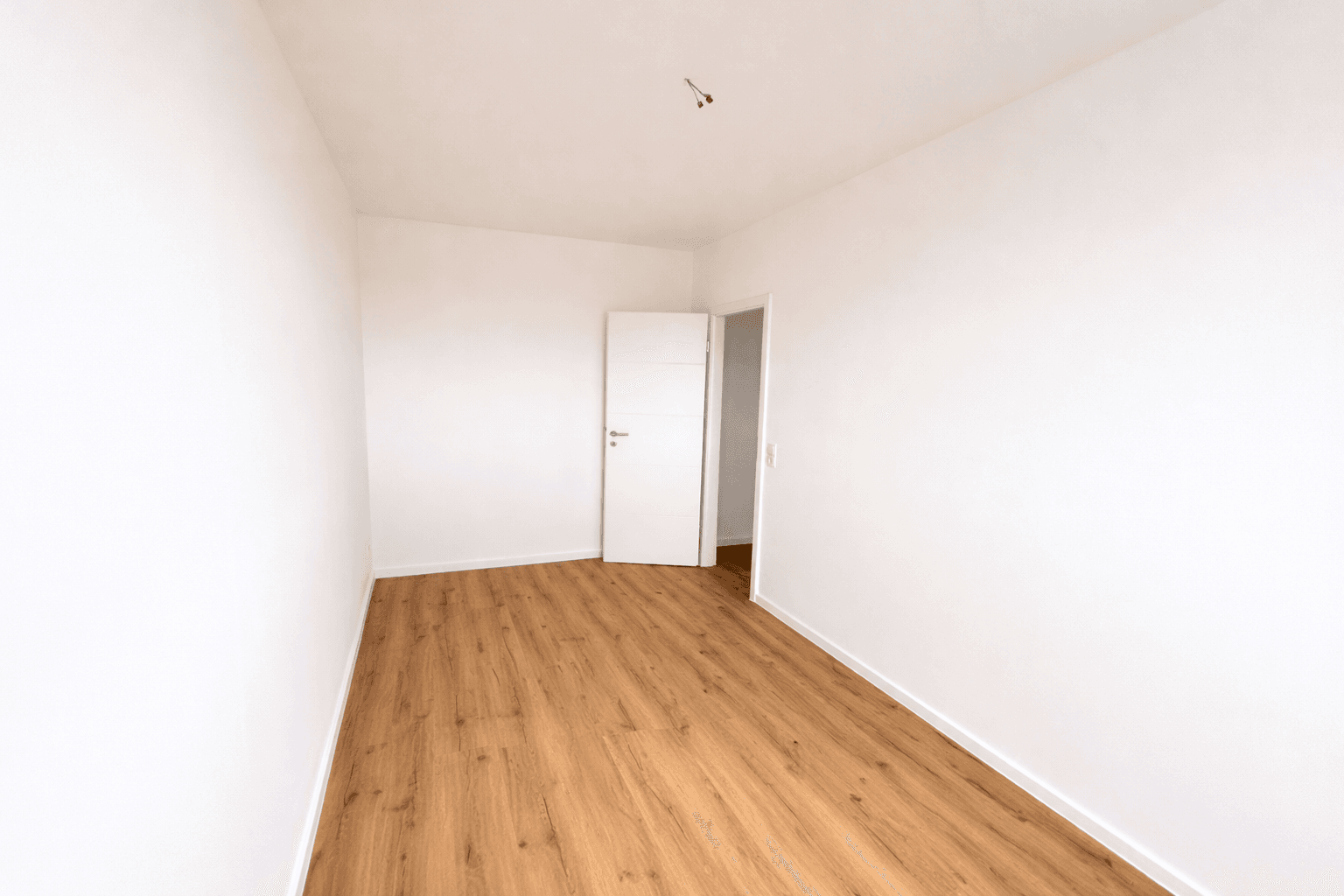 Prenájom bytu 3-izbový 66 m², Otto-Dix-Ring 26, Dresden, Sasko Prenájom bytu 3-izbový 66 m², Otto-Dix-Ring 26, Dresden, Sasko