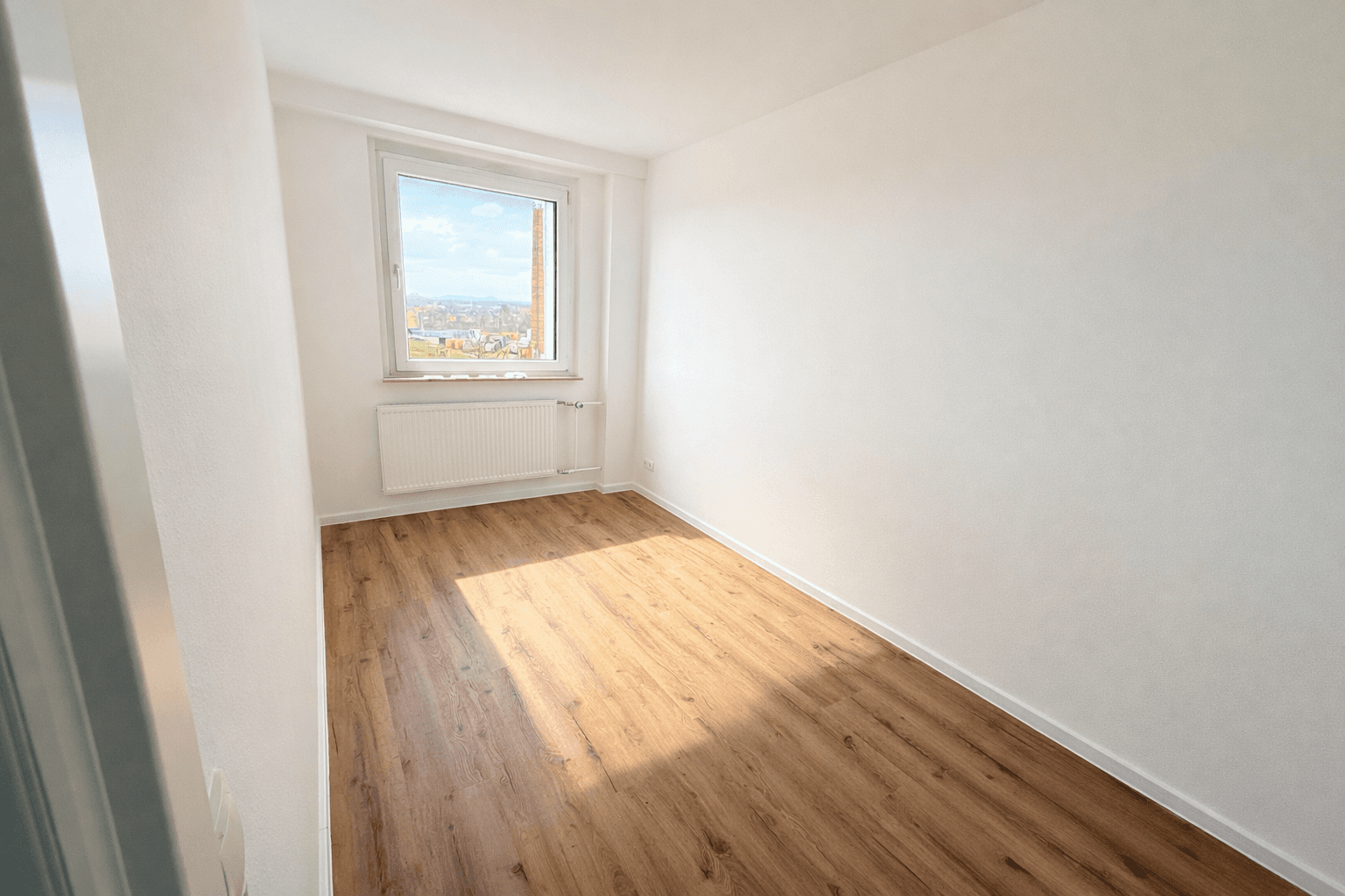 Prenájom bytu 3-izbový 66 m², Otto-Dix-Ring 26, Dresden, Sasko Prenájom bytu 3-izbový 66 m², Otto-Dix-Ring 26, Dresden, Sasko