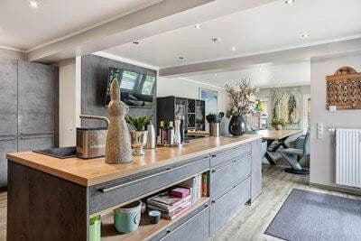 Predaj bytu 5-izbový 220 m², Brauereistraße 2, Krummhörn, Dolné Sasko Predaj bytu 5-izbový 220 m², Brauereistraße 2, Krummhörn, Dolné Sasko