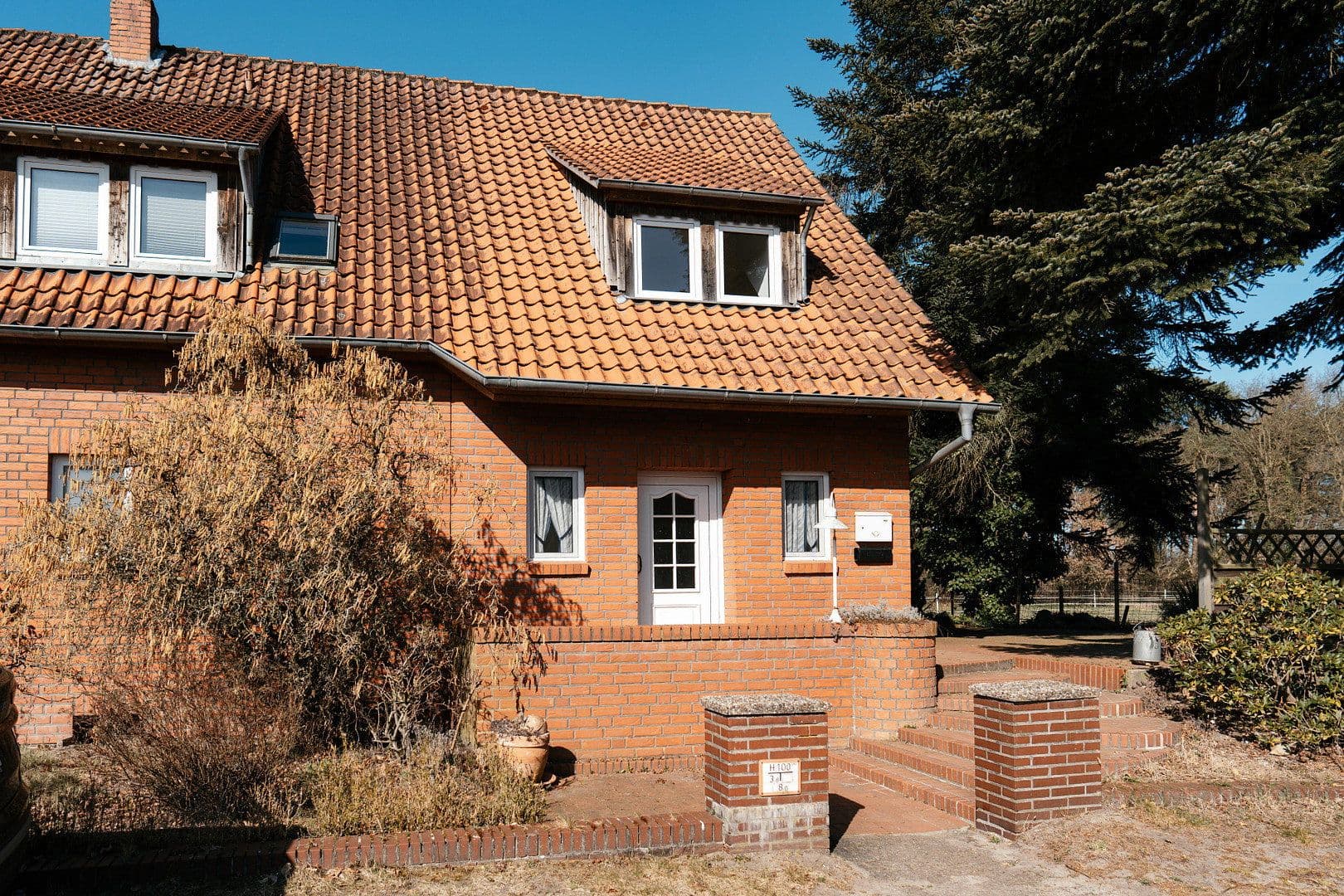 Predaj domu 185 m², pozemok 1.095 m², Dörverden, Dolné Sasko Predaj domu 185 m², pozemok 1.095 m², Dörverden, Dolné Sasko
