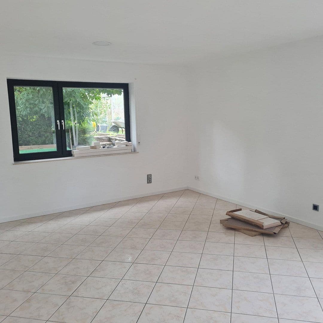 Prenájom bytu 2-izbový 50 m², Alzenau, Bavorsko Prenájom bytu 2-izbový 50 m², Alzenau, Bavorsko