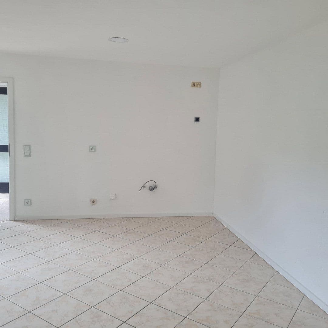 Prenájom bytu 2-izbový 50 m², Alzenau, Bavorsko Prenájom bytu 2-izbový 50 m², Alzenau, Bavorsko