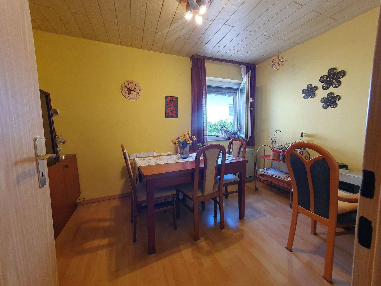 Predaj domu 120 m², pozemok 793 m², Buseck, Hesensko Predaj domu 120 m², pozemok 793 m², Buseck, Hesensko