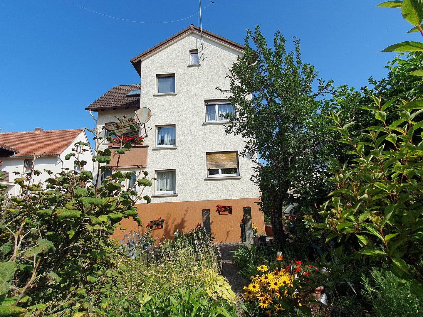 Predaj domu 120 m², pozemok 793 m², Buseck, Hesensko Predaj domu 120 m², pozemok 793 m², Buseck, Hesensko