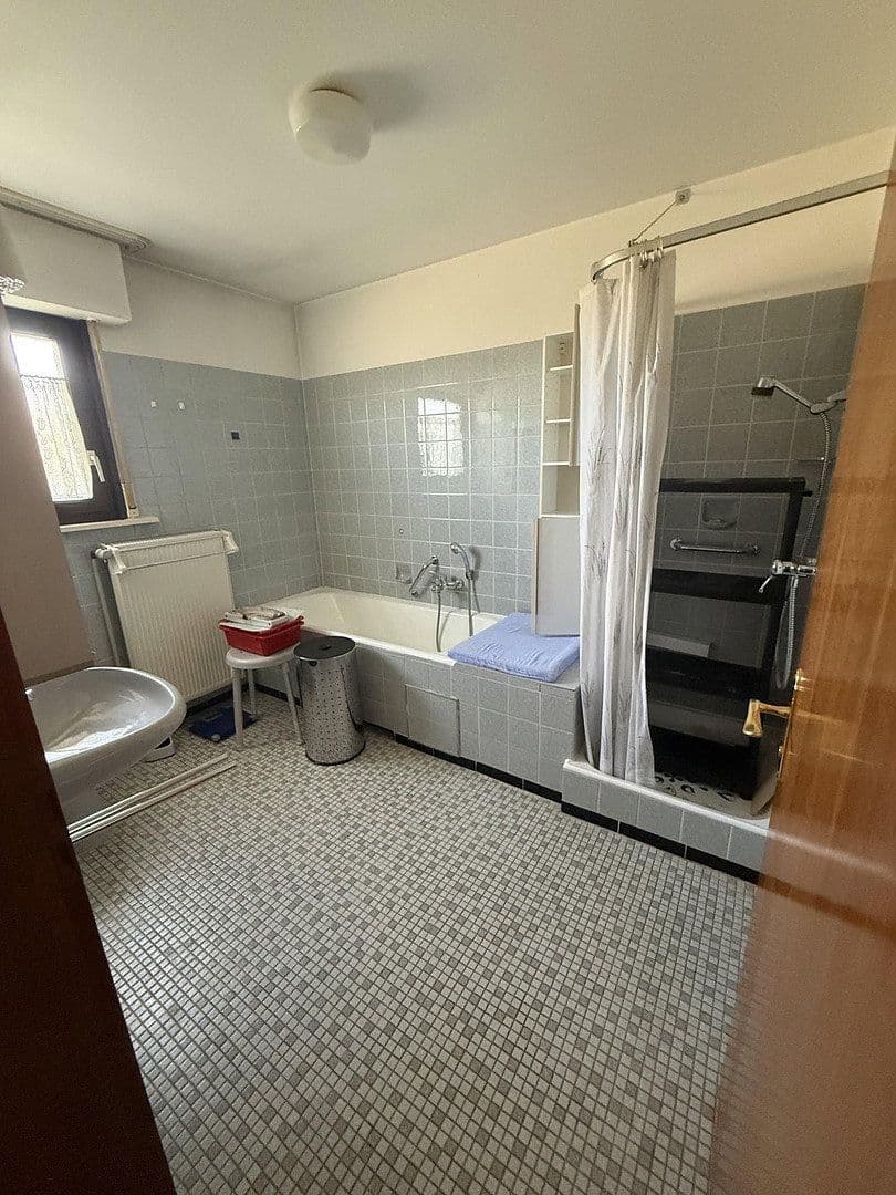 Predaj domu 106 m², pozemok 1.095 m², Mörikestraße 14, Eberdingen, Bádensko-Wurttembersko Predaj domu 106 m², pozemok 1.095 m², Mörikestraße 14, Eberdingen, Bádensko-Wurttembersko