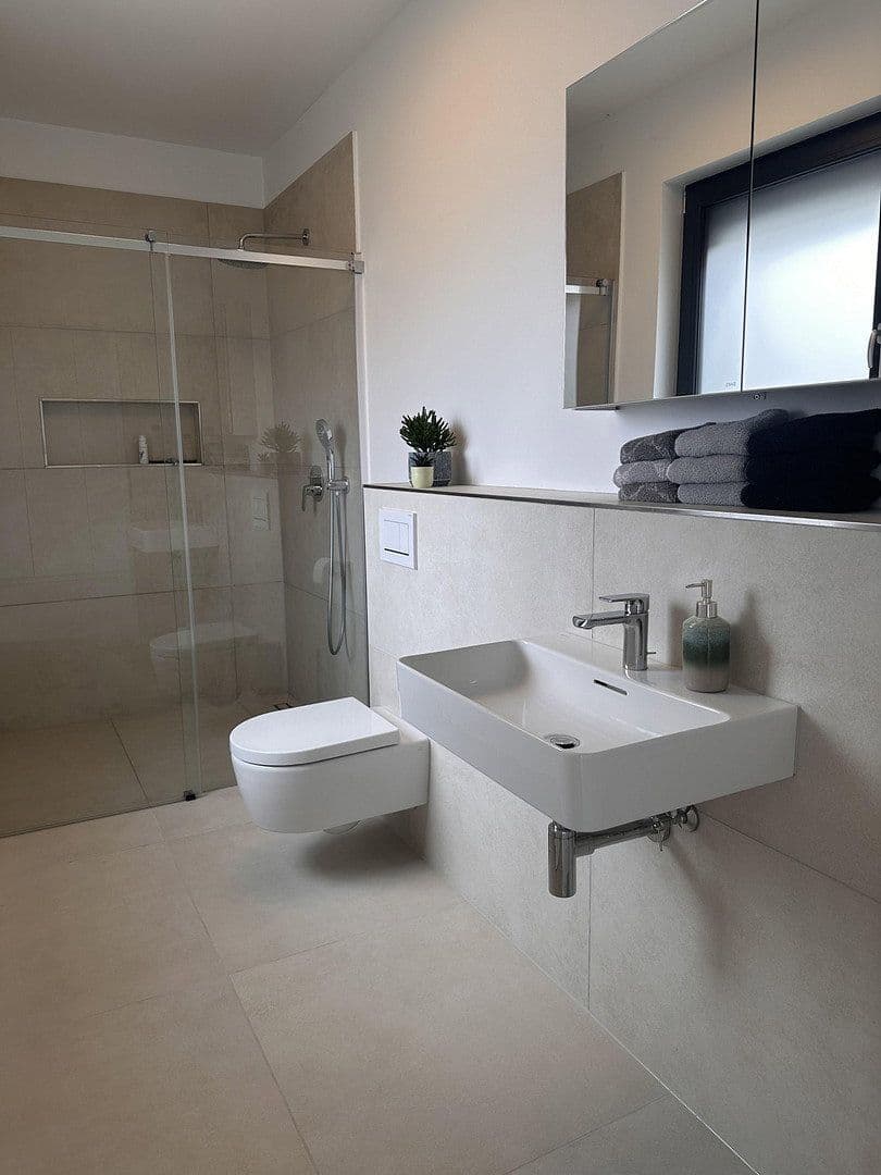 Predaj domu 200 m², pozemok 455 m², Steinfeld (Pfalz), Porýnie-Falcko Predaj domu 200 m², pozemok 455 m², Steinfeld (Pfalz), Porýnie-Falcko