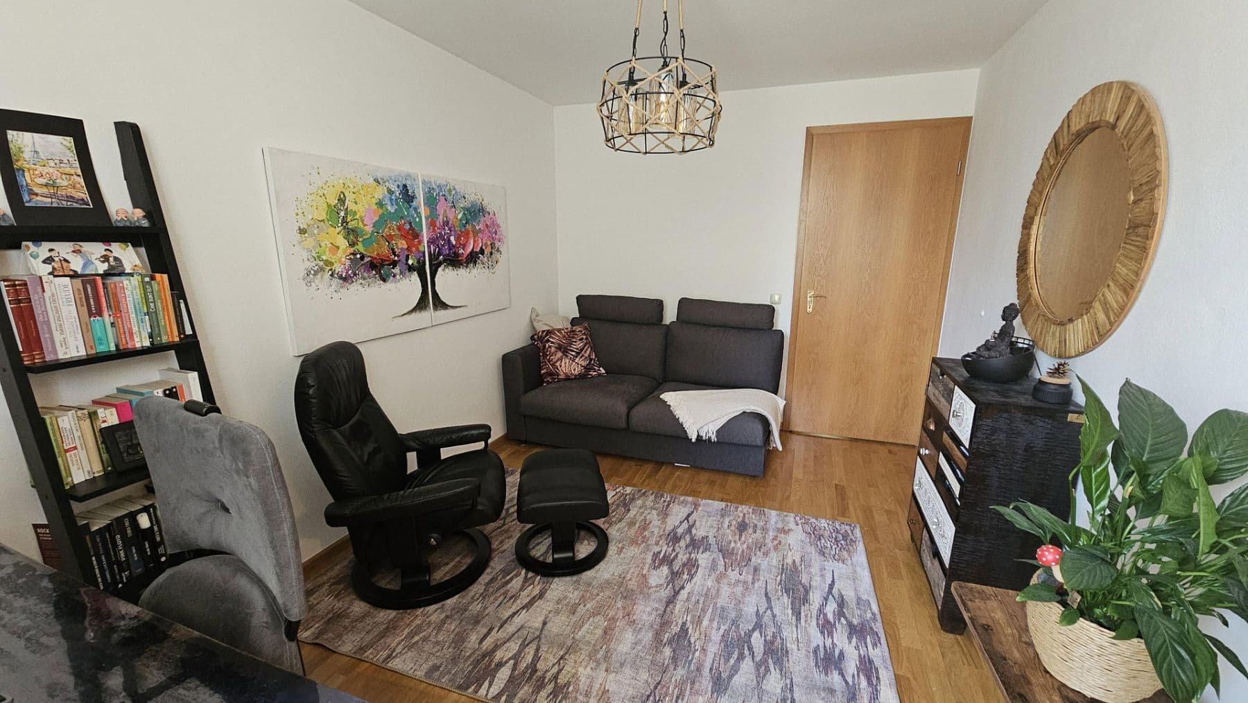 Prenájom bytu 3-izbový 87 m², München, Bavorsko Prenájom bytu 3-izbový 87 m², München, Bavorsko