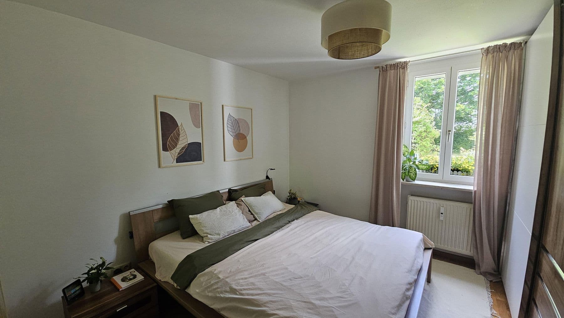 Prenájom bytu 3-izbový 87 m², München, Bavorsko Prenájom bytu 3-izbový 87 m², München, Bavorsko