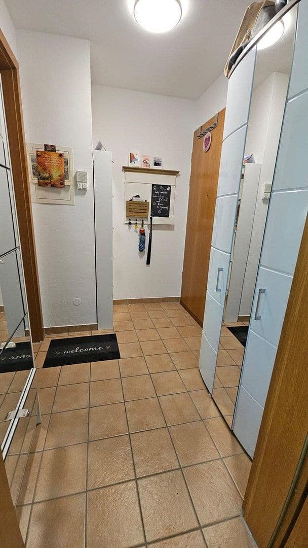 Prenájom bytu 3-izbový 87 m², München, Bavorsko Prenájom bytu 3-izbový 87 m², München, Bavorsko
