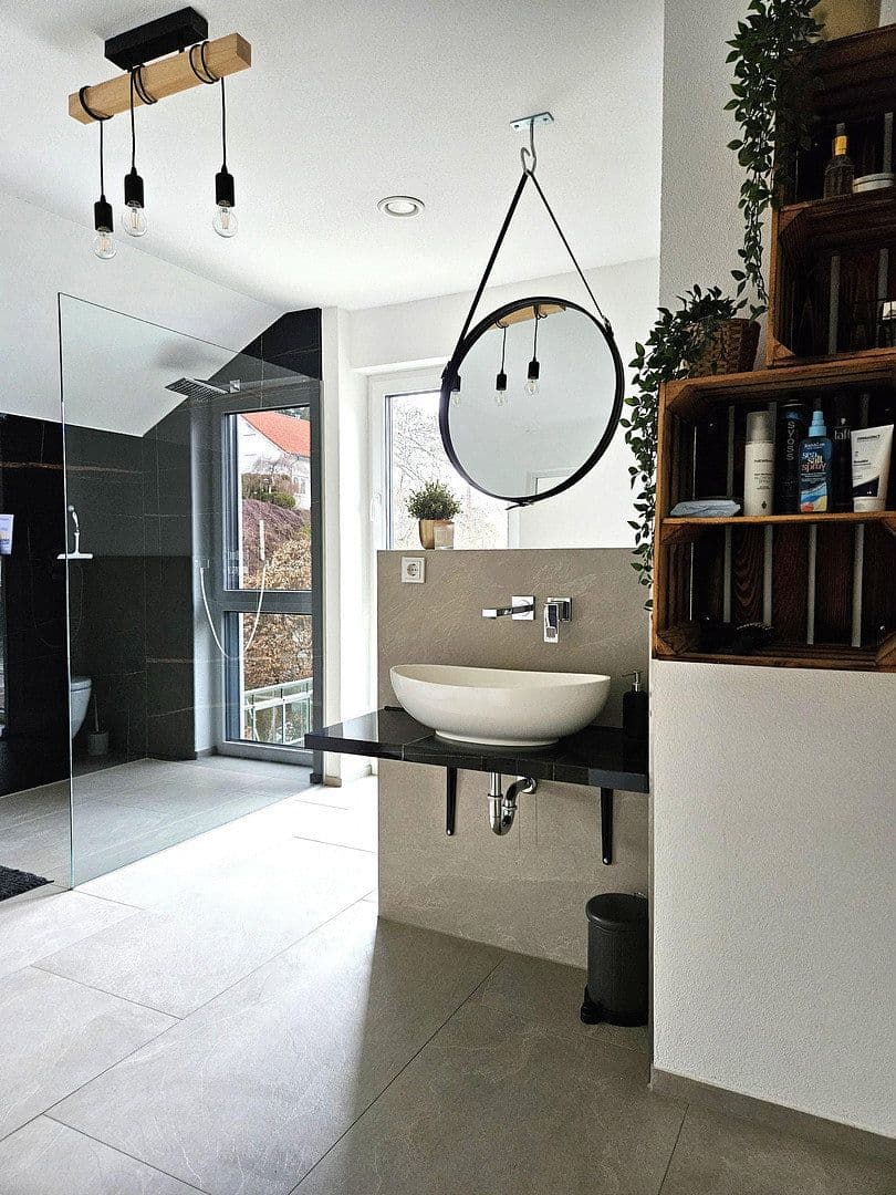 Predaj domu 138 m², pozemok 550 m², Niedereschach, Bádensko-Wurttembersko Predaj domu 138 m², pozemok 550 m², Niedereschach, Bádensko-Wurttembersko