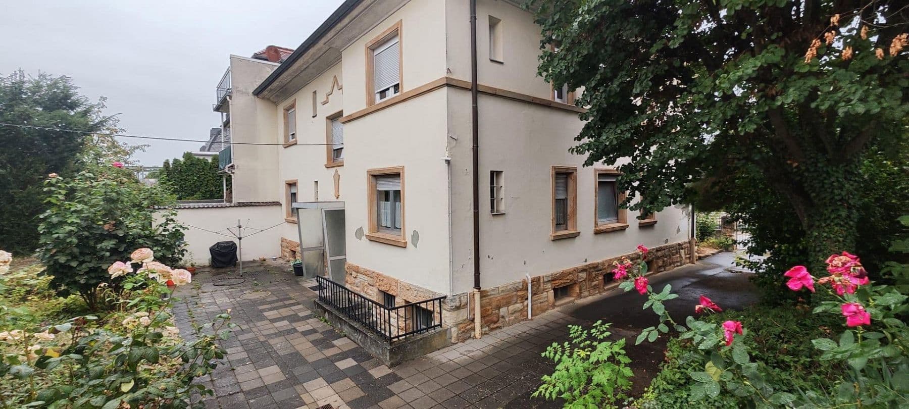 Predaj domu 220 m², pozemok 628 m², Hermannstraße 62, Wörrstadt, Porýnie-Falcko Predaj domu 220 m², pozemok 628 m², Hermannstraße 62, Wörrstadt, Porýnie-Falcko