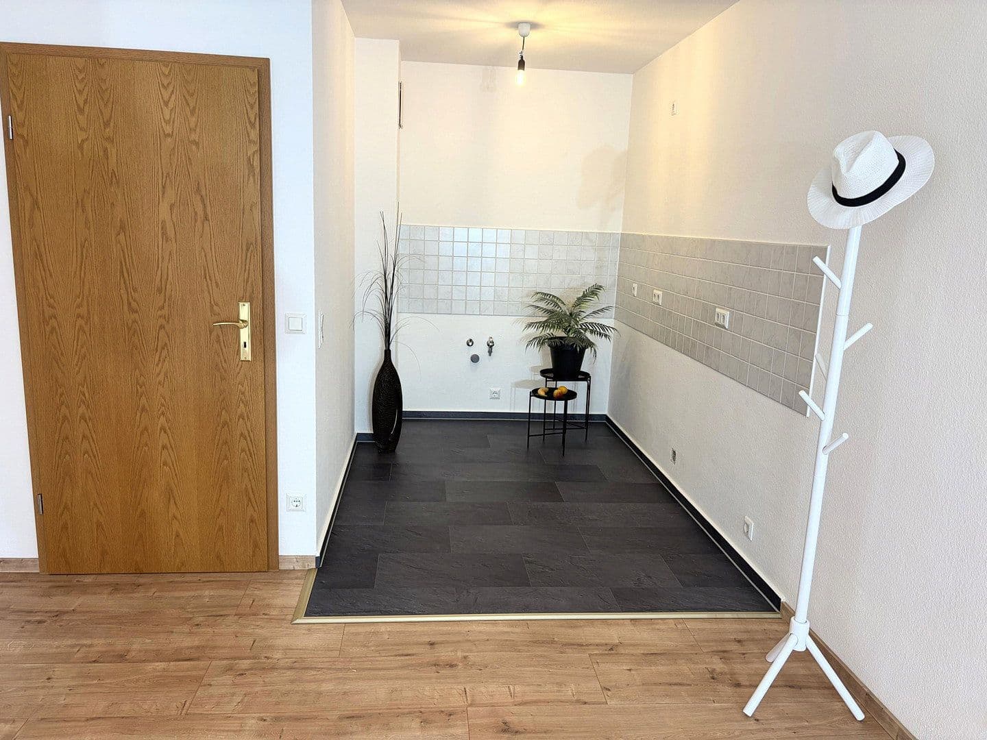 Prenájom bytu 2-izbový 58 m², Machern, Sasko Prenájom bytu 2-izbový 58 m², Machern, Sasko