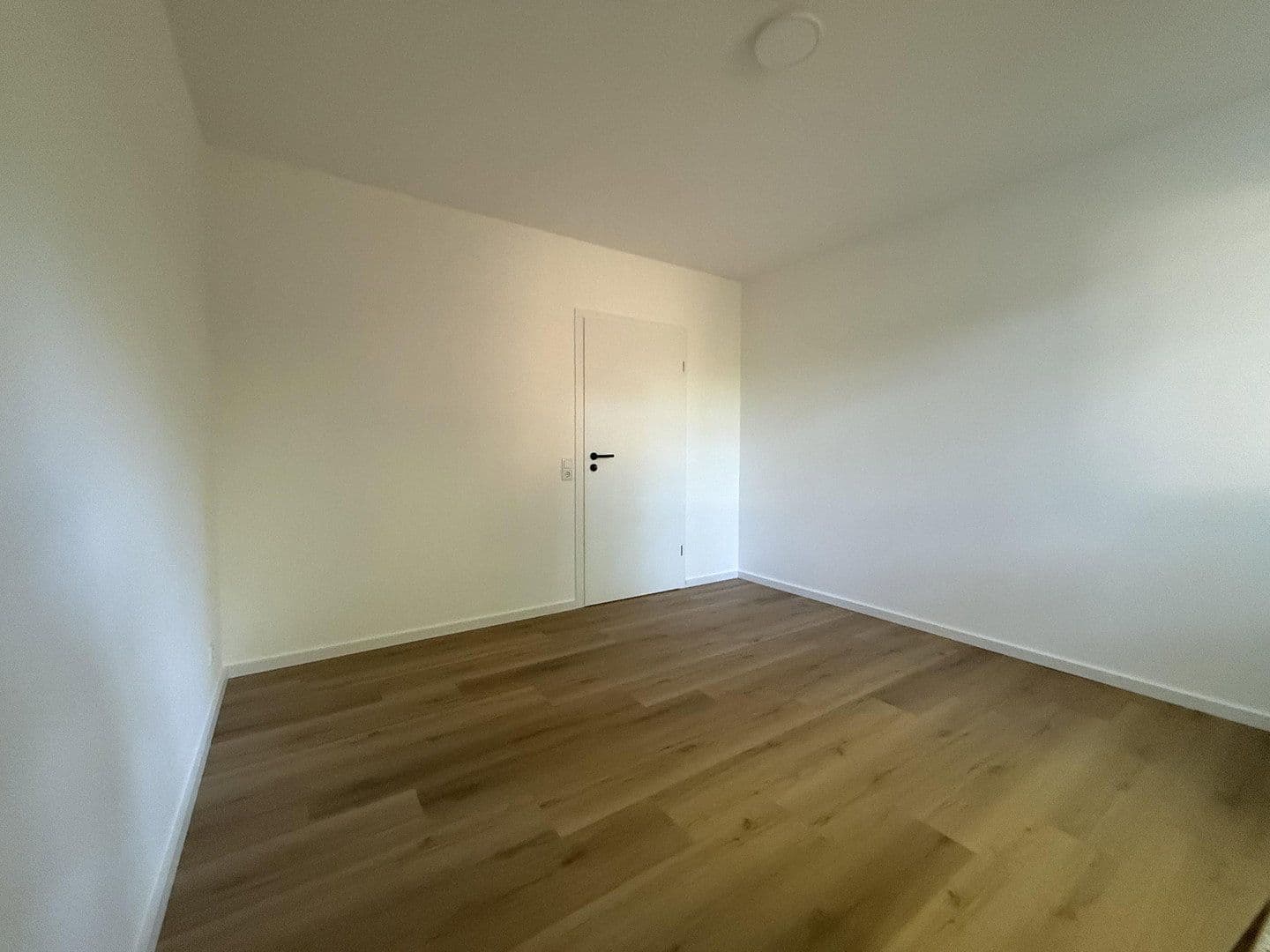 Predaj bytu 2-izbový 70 m², Kantstraße 44, Kaiserslautern, Porýnie-Falcko Predaj bytu 2-izbový 70 m², Kantstraße 44, Kaiserslautern, Porýnie-Falcko