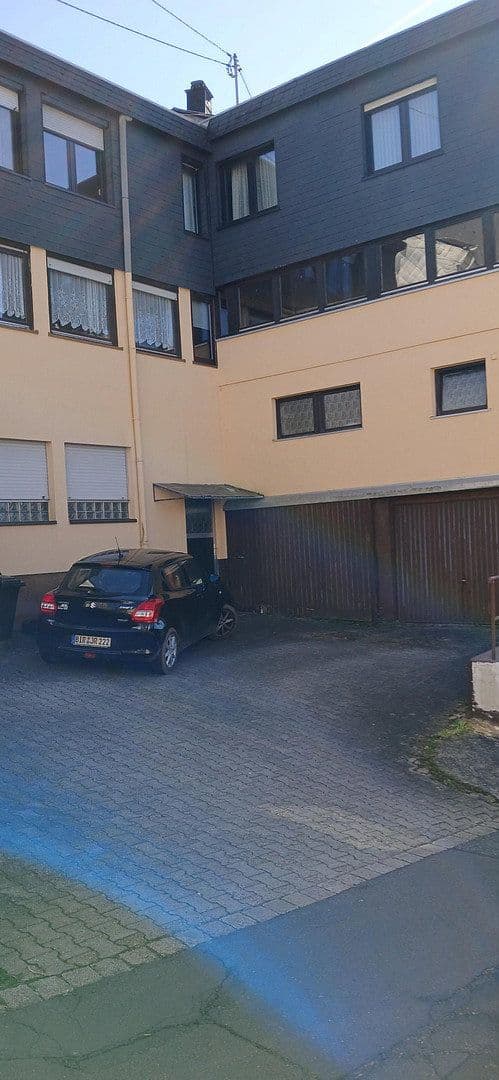 Predaj domu 220 m², pozemok 180 m², Kobachstrasse 60, Idar-Oberstein, Porýnie-Falcko Predaj domu 220 m², pozemok 180 m², Kobachstrasse 60, Idar-Oberstein, Porýnie-Falcko