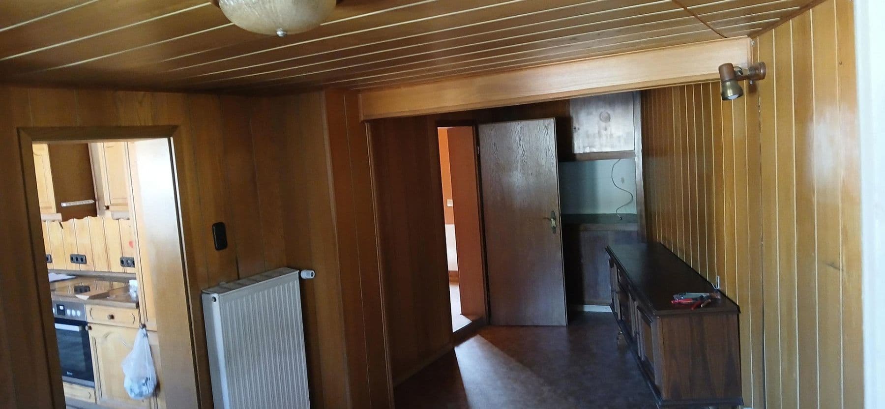 Predaj domu 220 m², pozemok 180 m², Kobachstrasse 60, Idar-Oberstein, Porýnie-Falcko Predaj domu 220 m², pozemok 180 m², Kobachstrasse 60, Idar-Oberstein, Porýnie-Falcko