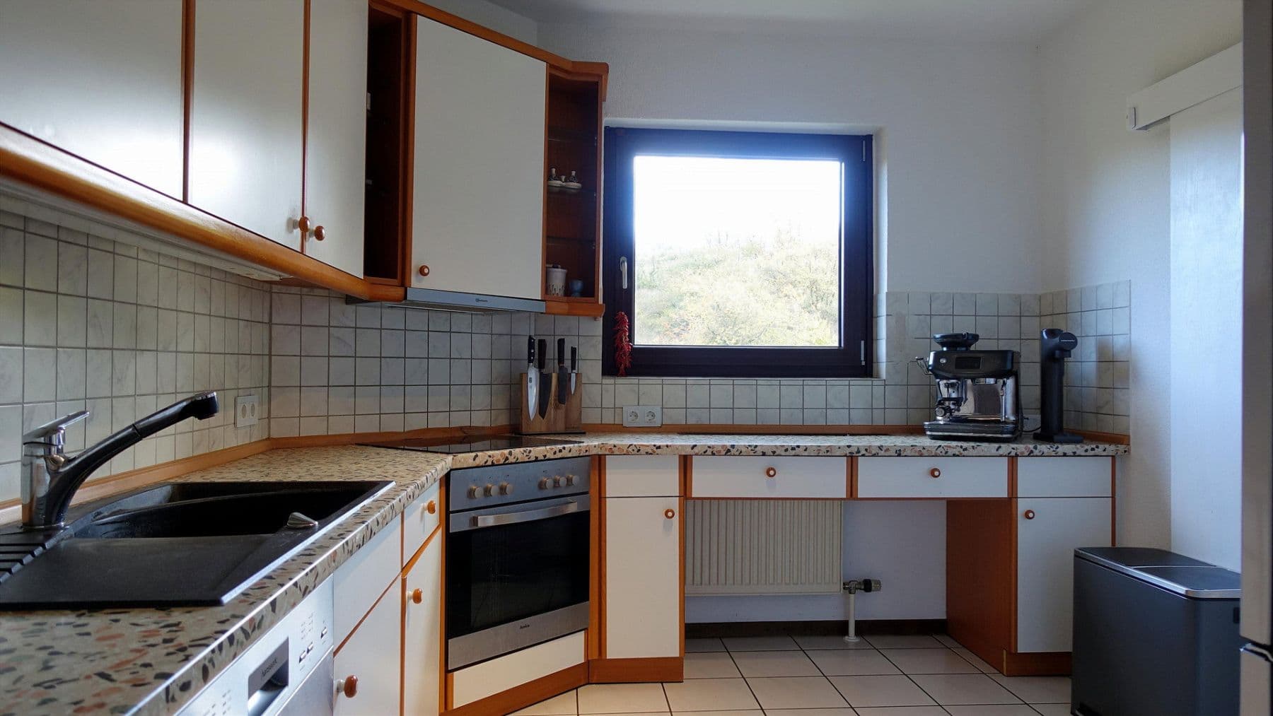 Predaj domu 168 m², pozemok 1.007 m², Taunusstr. 43, Langgöns, Hesensko Predaj domu 168 m², pozemok 1.007 m², Taunusstr. 43, Langgöns, Hesensko