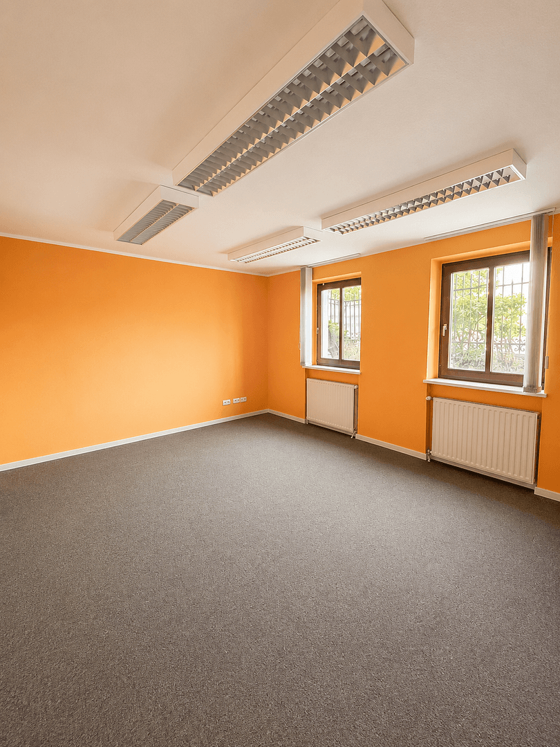 Prenájom kancelárie 45 m², Schillerstraße 55, Cottbus, Brandenbursko Prenájom kancelárie 45 m², Schillerstraße 55, Cottbus, Brandenbursko