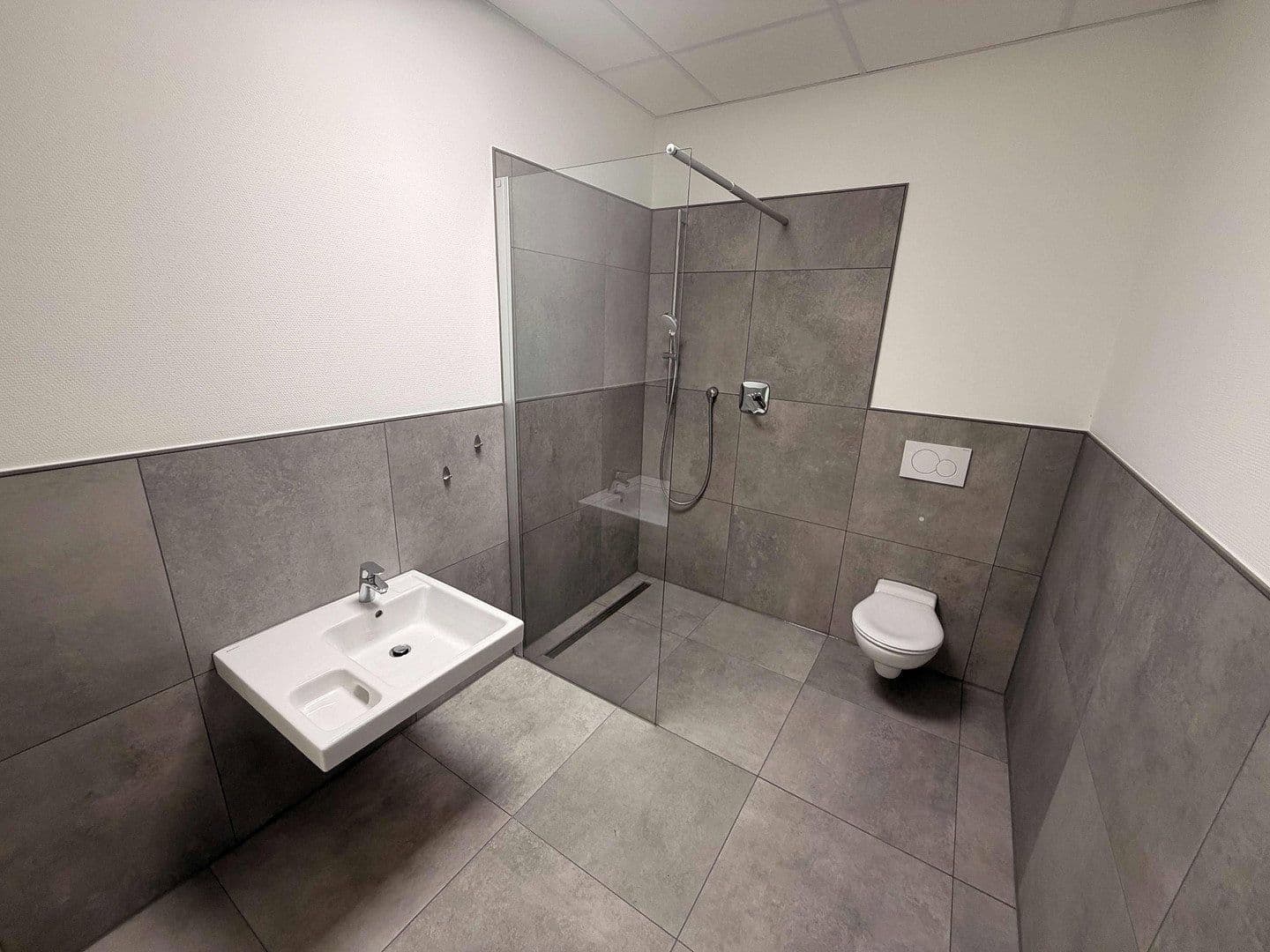 Prenájom kancelárie 407 m², Vallendar, Porýnie-Falcko Prenájom kancelárie 407 m², Vallendar, Porýnie-Falcko