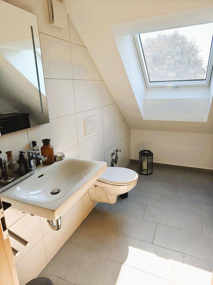 Prenájom bytu 2-izbový 73 m², Hohenwart Koppenbach, Bavorsko Prenájom bytu 2-izbový 73 m², Hohenwart Koppenbach, Bavorsko