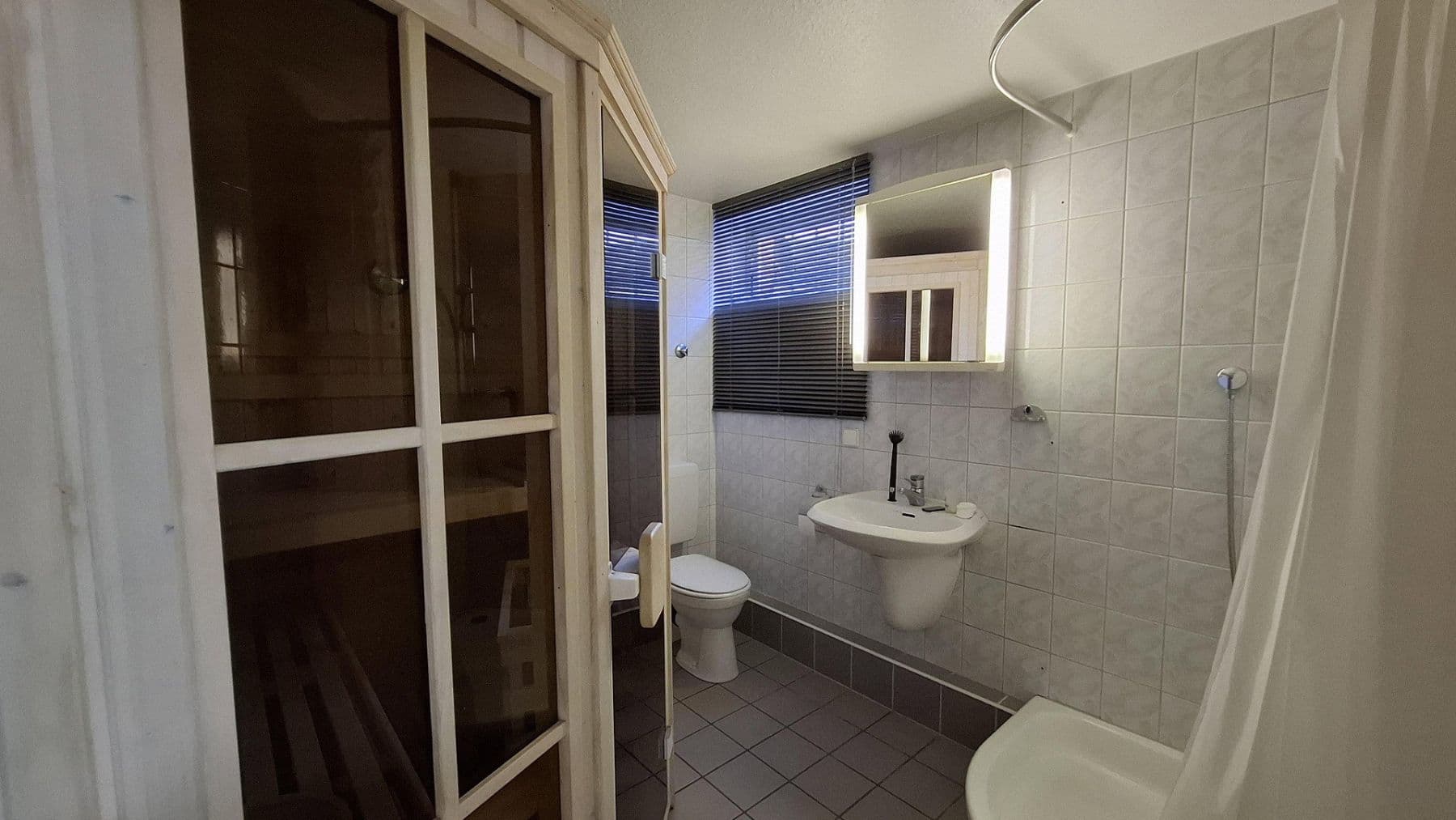 Predaj domu 121 m², pozemok 624 m², Hannover, Dolné Sasko Predaj domu 121 m², pozemok 624 m², Hannover, Dolné Sasko