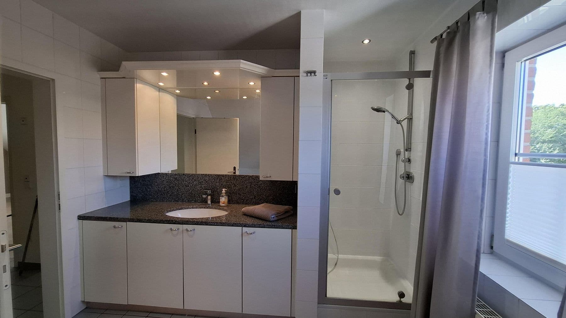 Predaj domu 121 m², pozemok 624 m², Hannover, Dolné Sasko Predaj domu 121 m², pozemok 624 m², Hannover, Dolné Sasko