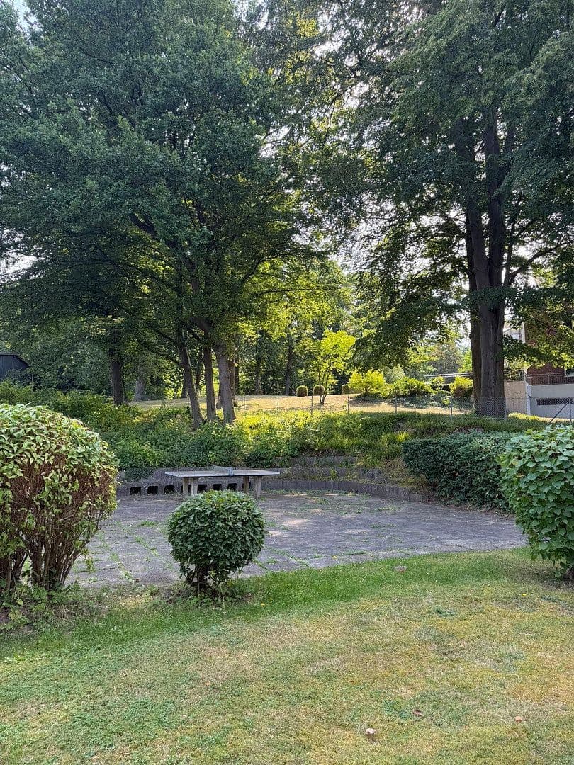 Predaj bytu 4-izbový 95 m², Aumühle, Šlezvicko-Holštajnsko Predaj bytu 4-izbový 95 m², Aumühle, Šlezvicko-Holštajnsko