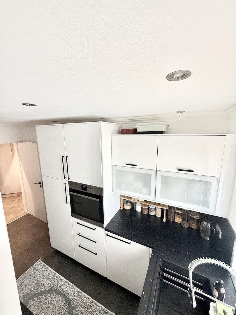 Predaj bytu 4-izbový 81 m², Frechen, Severné Porýnie - Westfálsko Predaj bytu 4-izbový 81 m², Frechen, Severné Porýnie - Westfálsko