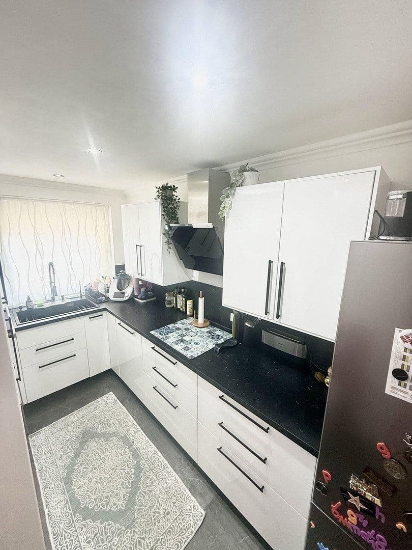 Predaj bytu 4-izbový 81 m², Frechen, Severné Porýnie - Westfálsko Predaj bytu 4-izbový 81 m², Frechen, Severné Porýnie - Westfálsko