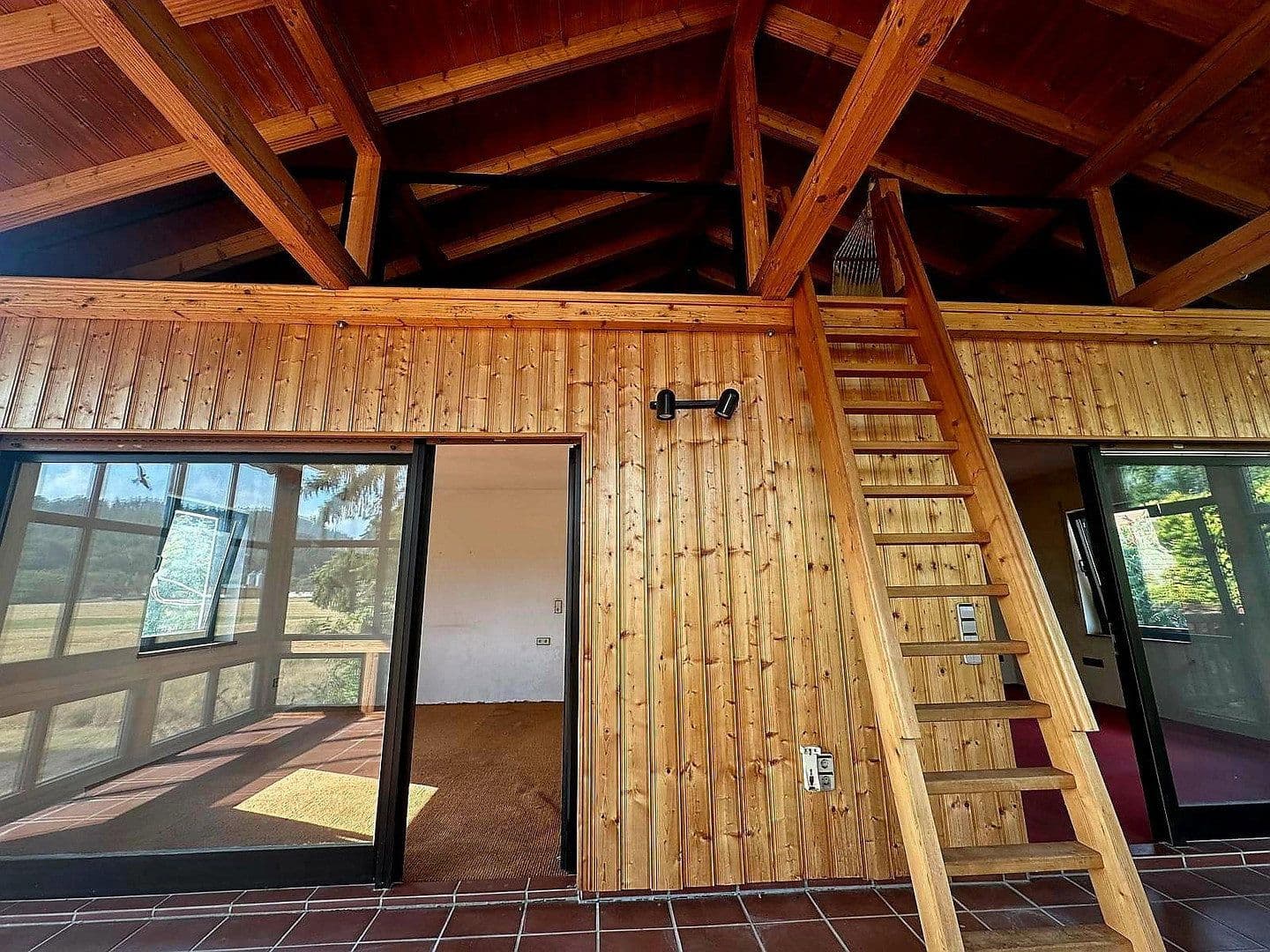 Predaj domu 244 m², pozemok 816 m², Allee 18, Neustadt bei Coburg, Bavorsko Predaj domu 244 m², pozemok 816 m², Allee 18, Neustadt bei Coburg, Bavorsko