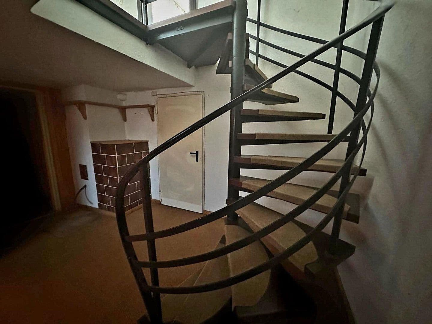 Predaj domu 244 m², pozemok 816 m², Allee 18, Neustadt bei Coburg, Bavorsko Predaj domu 244 m², pozemok 816 m², Allee 18, Neustadt bei Coburg, Bavorsko