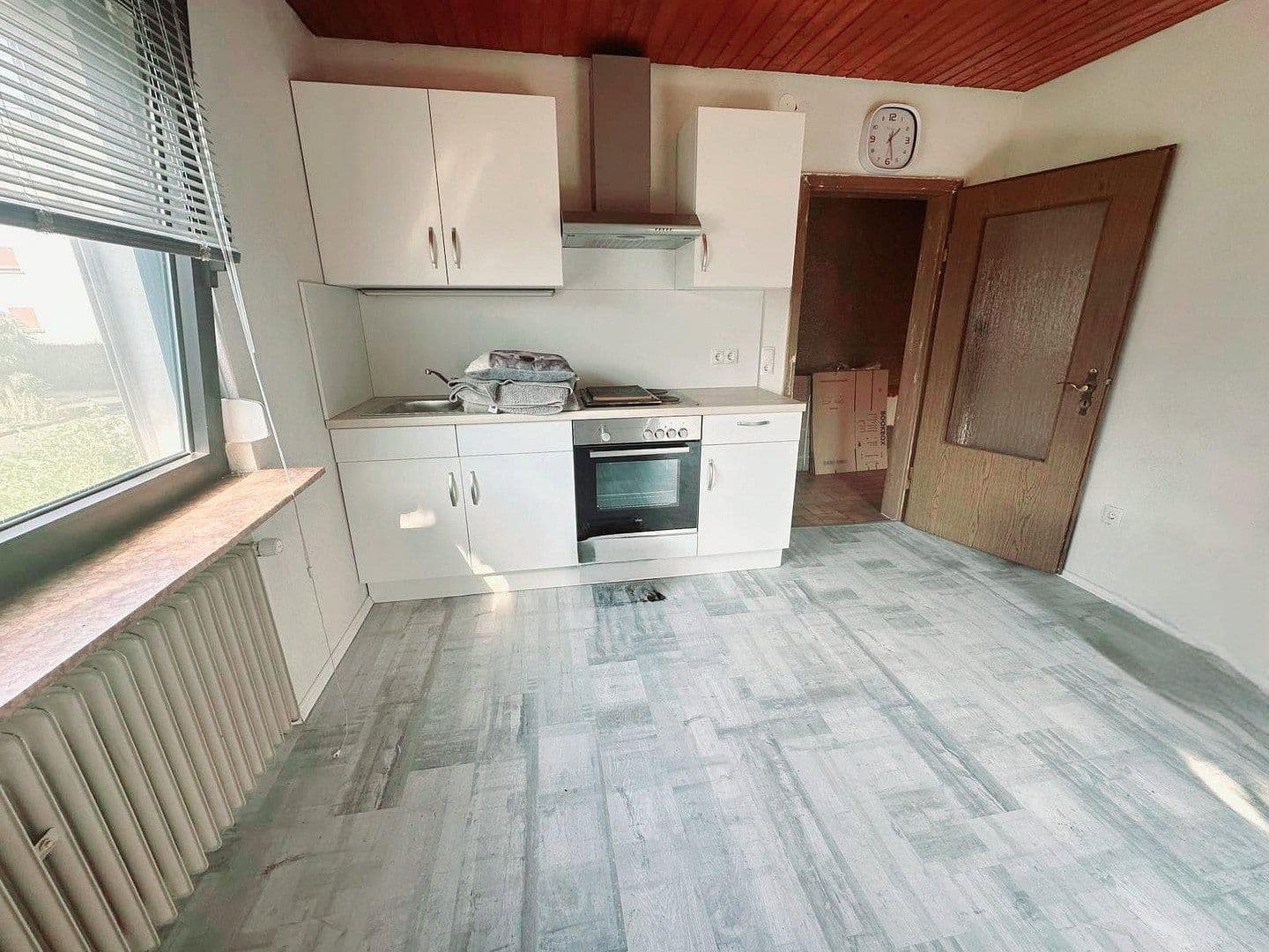 Predaj domu 244 m², pozemok 816 m², Allee 18, Neustadt bei Coburg, Bavorsko Predaj domu 244 m², pozemok 816 m², Allee 18, Neustadt bei Coburg, Bavorsko