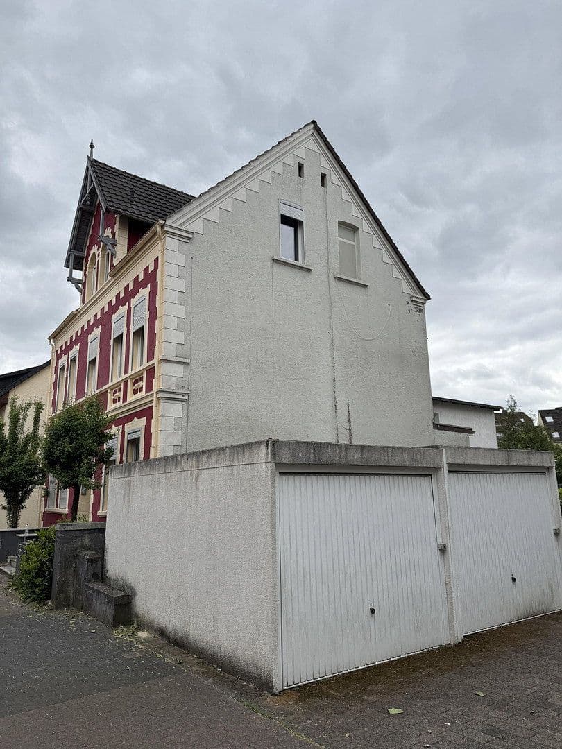 Predaj domu 365 m², pozemok 392 m², Waldstraße.6, Bad Lippspringe, Severné Porýnie - Westfálsko Predaj domu 365 m², pozemok 392 m², Waldstraße.6, Bad Lippspringe, Severné Porýnie - Westfálsko